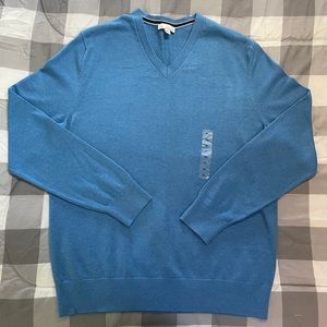 🌸Men’s Gap sweater